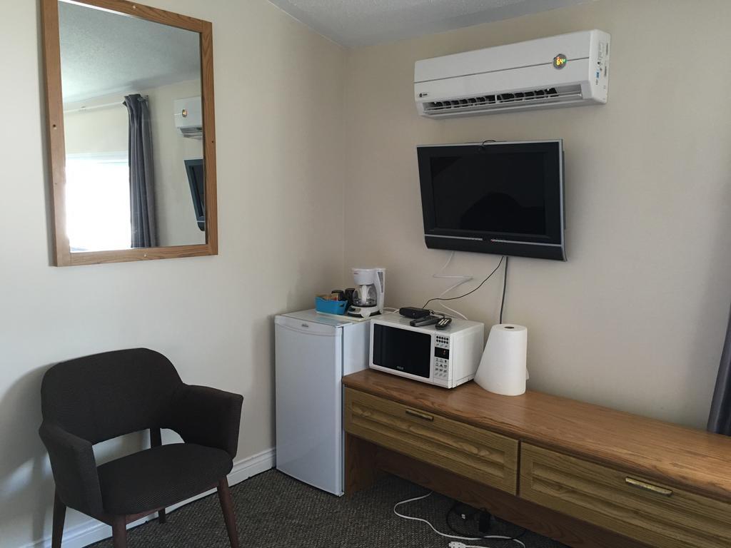 Airport Inn Fredericton Kamer foto