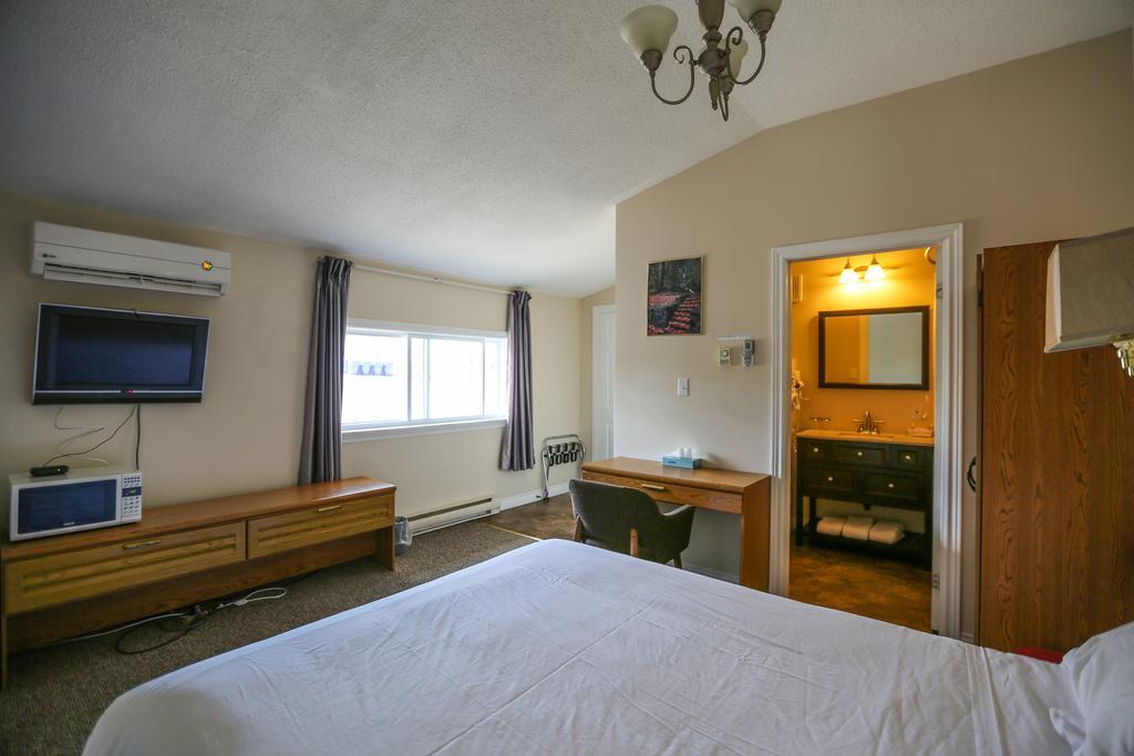 Airport Inn Fredericton Buitenkant foto